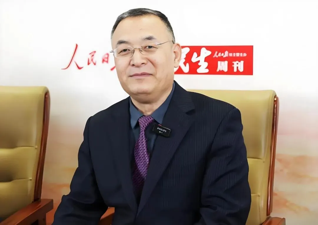 两会代表委员:将中考“普职分流”推迟至高考阶段,推行十二年义务教育… 第4张 两会代表委员:将中考“普职分流”推迟至高考阶段,推行十二年义务教育… 第4张