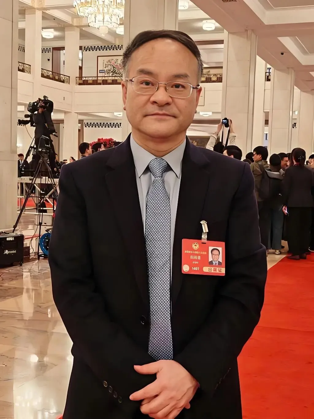 两会代表委员:将中考“普职分流”推迟至高考阶段,推行十二年义务教育… 第10张 两会代表委员:将中考“普职分流”推迟至高考阶段,推行十二年义务教育… 第10张