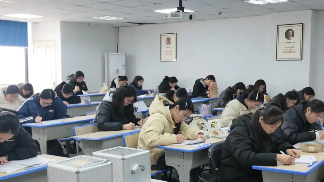 倒计时16天|21级第二次全真模拟考试今日开考! 第19张 倒计时16天|21级第二次全真模拟考试今日开考! 第19张