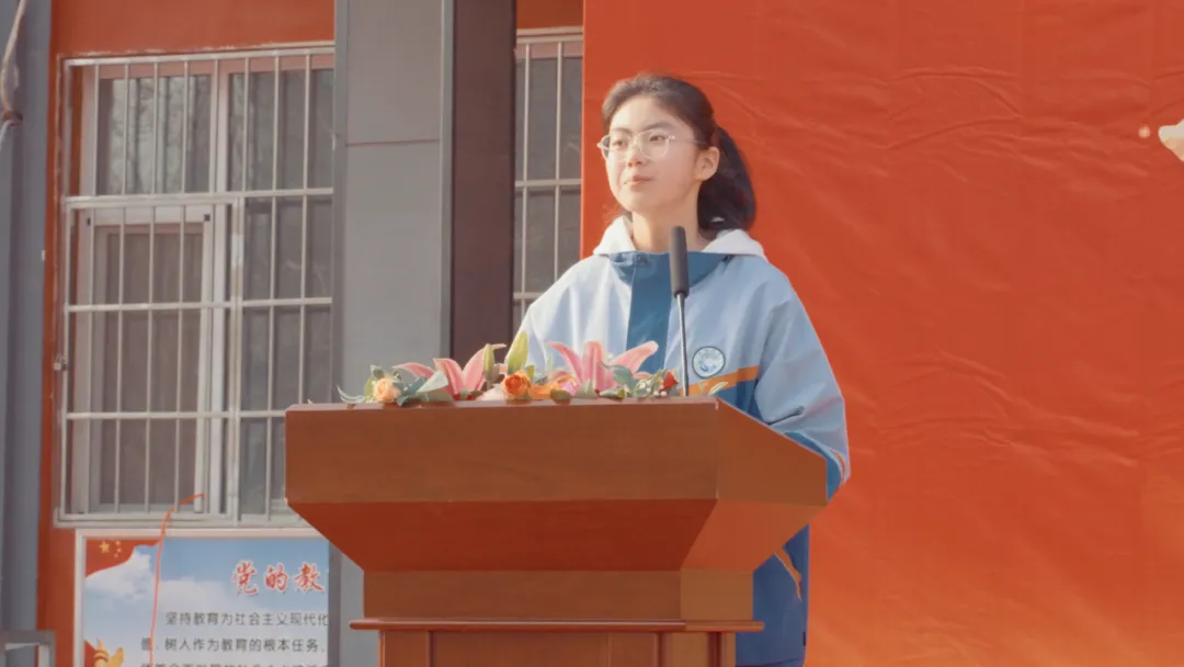 百日砺剑 逐梦中考——育成学校2026届中考百日誓师大会圆满举行-第21张图片-四季读书网 百日砺剑 逐梦中考——育成学校2026届中考百日誓师大会圆满举行-第21张图片-四季读书网