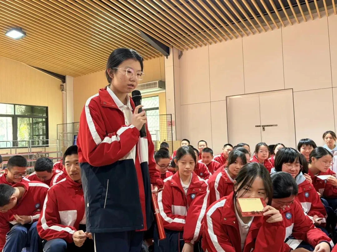 鲲鹏展翅九万里,决战中考正当时——福州现代中学鲲鹏年段百日誓师大会纪实 第21张 鲲鹏展翅九万里,决战中考正当时——福州现代中学鲲鹏年段百日誓师大会纪实 第21张