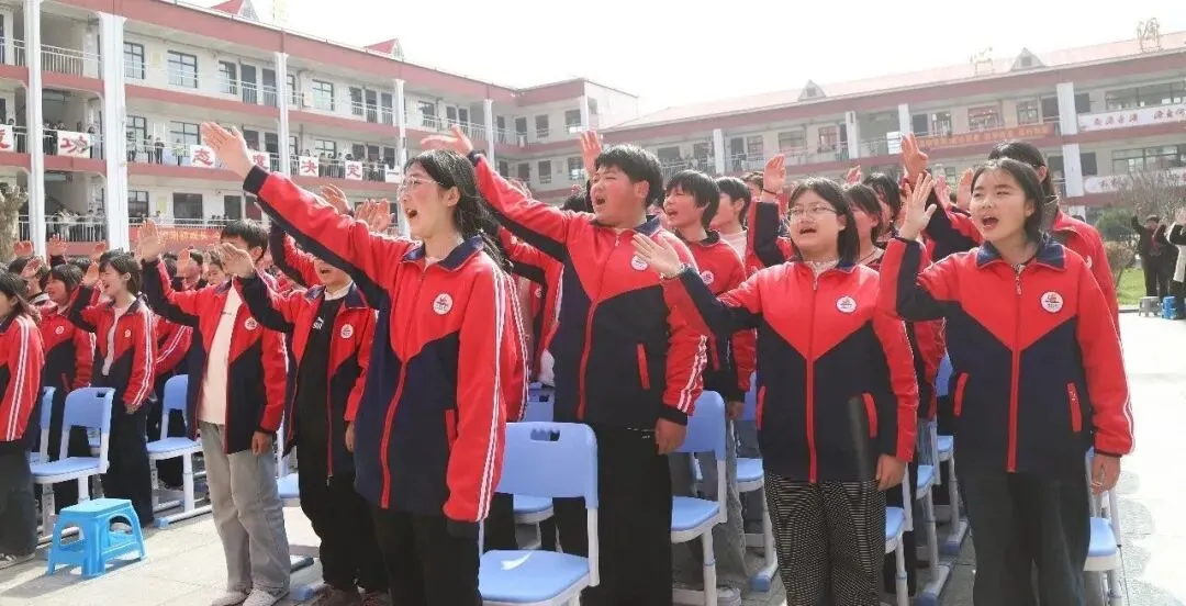 陶湾中学2026年决胜中考百天冲刺誓师大会 第15张 陶湾中学2026年决胜中考百天冲刺誓师大会 第15张