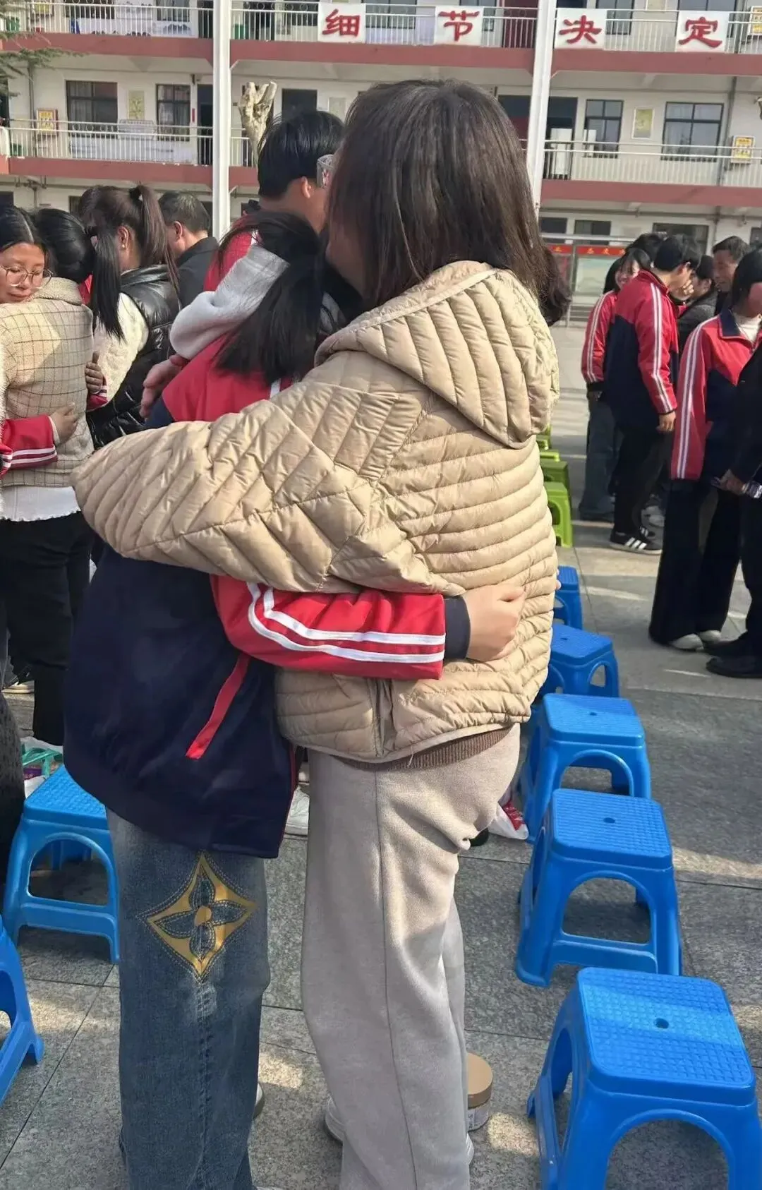 陶湾中学2026年决胜中考百天冲刺誓师大会 第19张 陶湾中学2026年决胜中考百天冲刺誓师大会 第19张