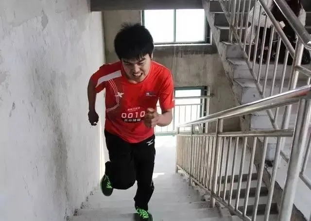 【中考体育】50米跑(技巧分析+练习方法+常见错误动作解析) 第12张