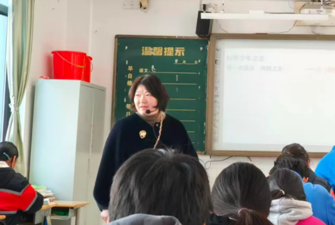 精准指导明方向 深耕细研备中考——区初中语文教研员陈红老师莅临我校调研指导 第18张