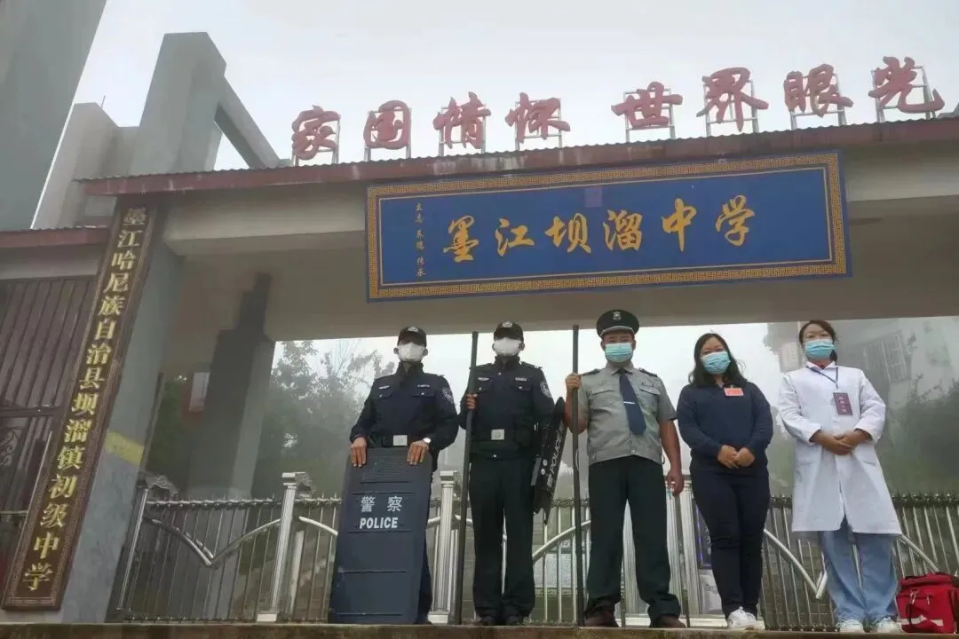 墨江公安:护航中考不放松-第8张图片-四季读书网 墨江公安:护航中考不放松-第8张图片-四季读书网
