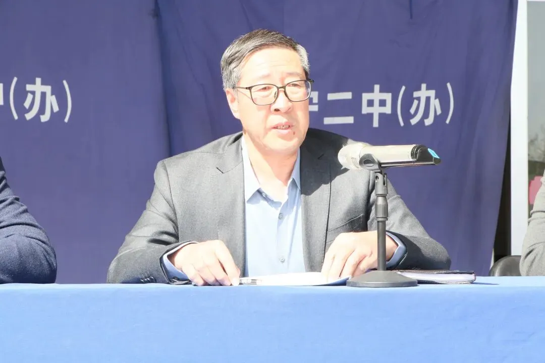 骐骥驰骋赴新程 砺剑中考创辉煌|中宁二中2026年春季开学典礼暨九年级备考动员大会 第14张 骐骥驰骋赴新程 砺剑中考创辉煌|中宁二中2026年春季开学典礼暨九年级备考动员大会 第14张