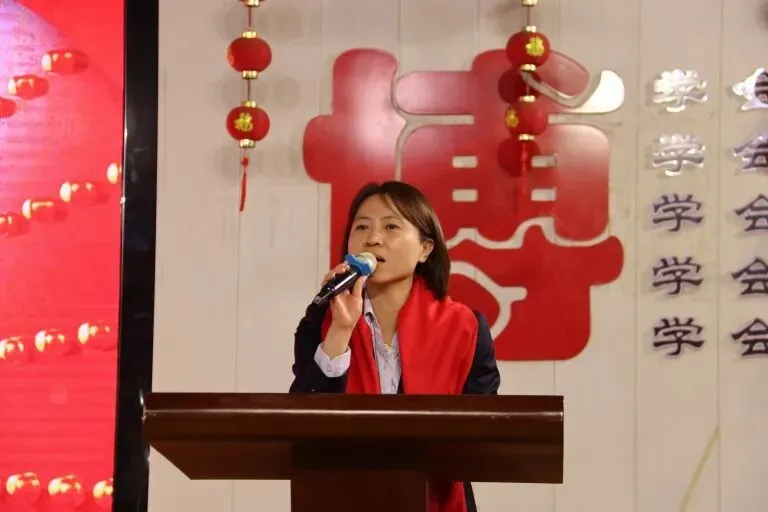 百日誓师砺锋芒 逐梦中考启新程——山立学校 2026 届九年级决战百日冲刺誓师大会-第21张图片-四季读书网