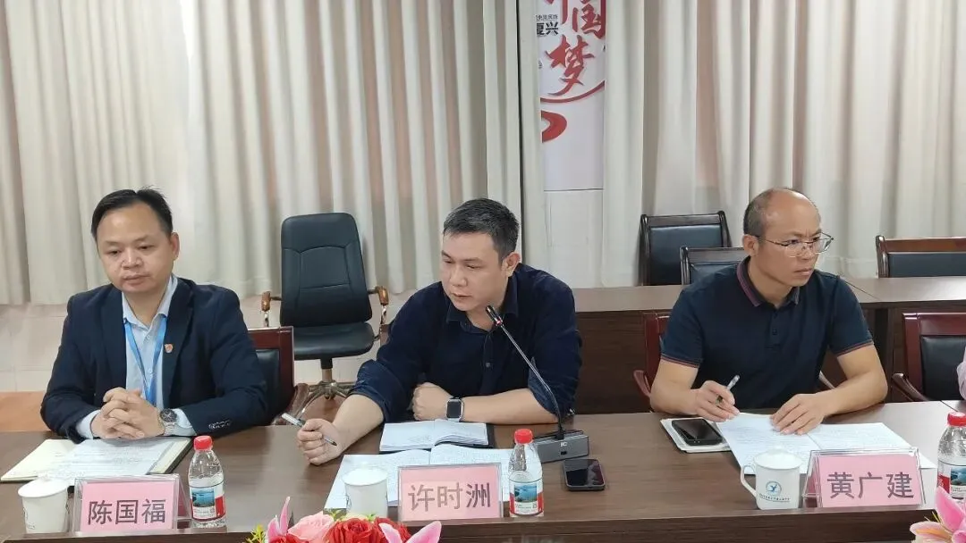 凝心聚力析质量,精准施策备中考——清新二中教育集团3月理事会、教学质量分析会暨备考策略交流活动圆满举行-第42张图片-四季读书网