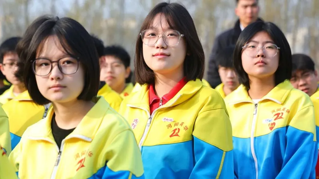 开战!英华少年策马燃百日,踏风而上,中考必胜!-第73张图片-四季读书网