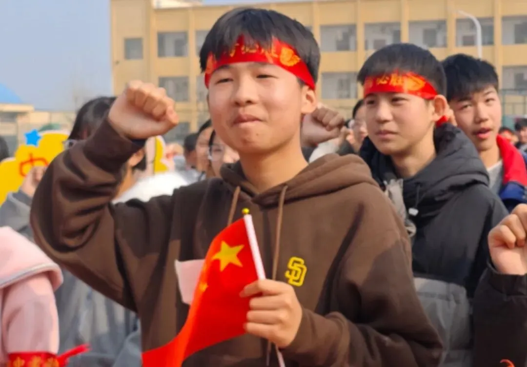 百日砺剑,逐梦中考|尺八镇兰铺初级中学中考百日誓师大会圆满举行-第51张图片-四季读书网