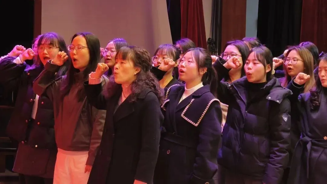 少年凌云志,百日战中考|师达实验学校2026届初三百日誓师大会圆满举行-第22张图片-四季读书网