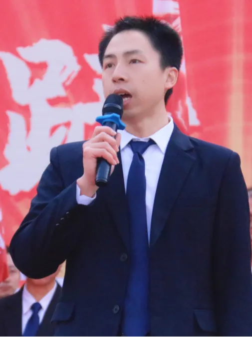 奋骐骥之蹄 创中考辉煌|磁县朝阳学校隆重举行2026中考百日誓师大会 第16张 奋骐骥之蹄 创中考辉煌|磁县朝阳学校隆重举行2026中考百日誓师大会 第16张