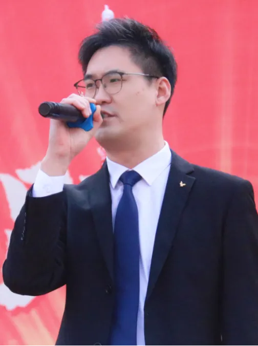 奋骐骥之蹄 创中考辉煌|磁县朝阳学校隆重举行2026中考百日誓师大会 第18张 奋骐骥之蹄 创中考辉煌|磁县朝阳学校隆重举行2026中考百日誓师大会 第18张