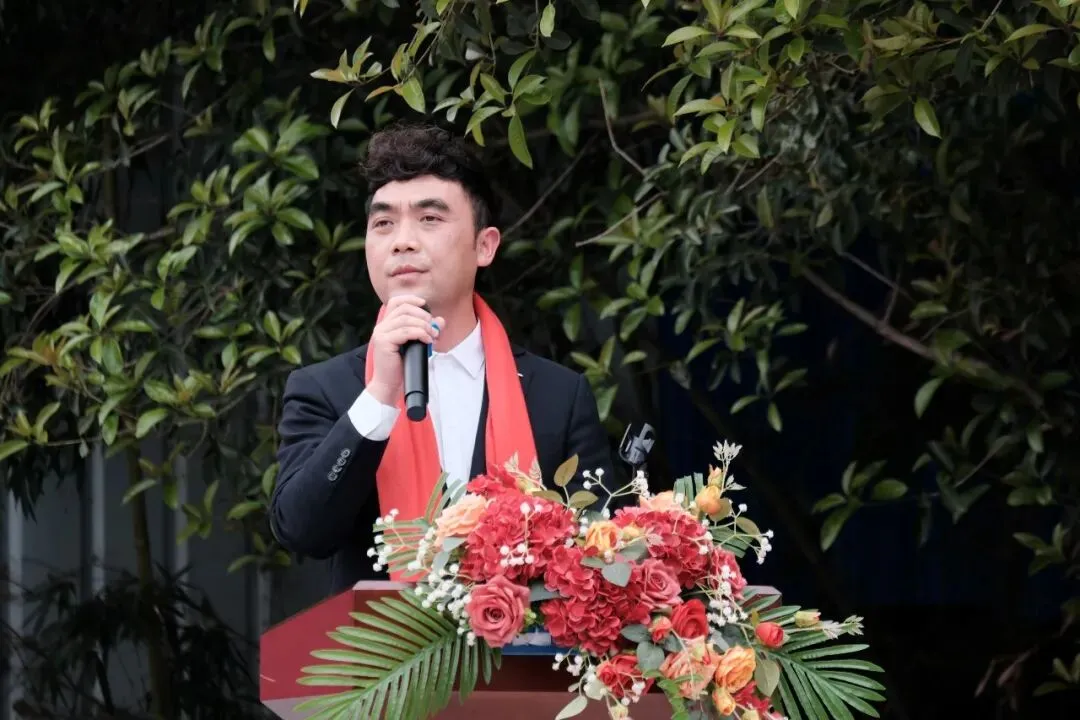 百日砺剑 逐梦中考|兴义市顶效街道初级中学2026中考百日誓师大会圆满举行-第43张图片-四季读书网