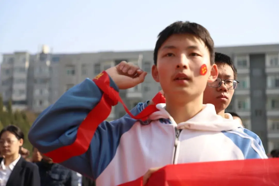 【校园动态】百日砺剑,决胜中考:英杰中学初三年级表彰大会圆满举行-第53张图片-四季读书网 【校园动态】百日砺剑,决胜中考:英杰中学初三年级表彰大会圆满举行-第53张图片-四季读书网
