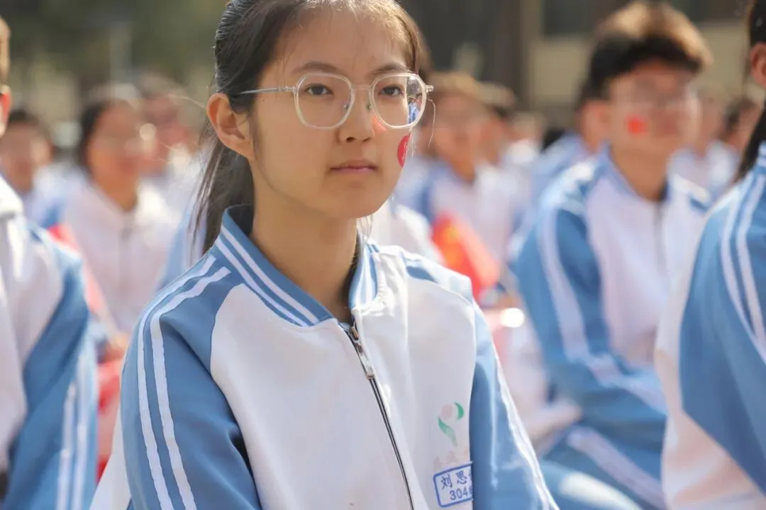 【校园动态】百日砺剑,决胜中考:英杰中学初三年级表彰大会圆满举行-第57张图片-四季读书网 【校园动态】百日砺剑,决胜中考:英杰中学初三年级表彰大会圆满举行-第57张图片-四季读书网