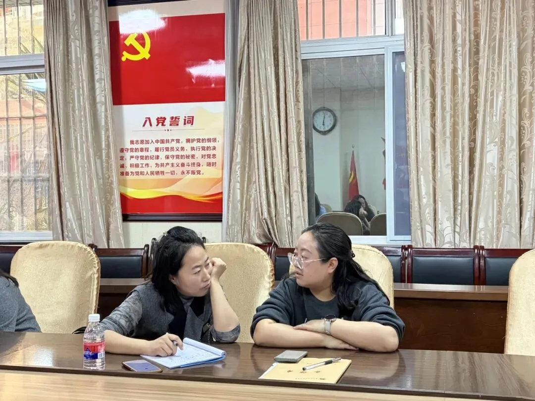 交流互鉴促提升,携手共进备中考——我校赴攀枝花市外国语学校开展毕业班工作交流活动 第10张 交流互鉴促提升,携手共进备中考——我校赴攀枝花市外国语学校开展毕业班工作交流活动 第10张