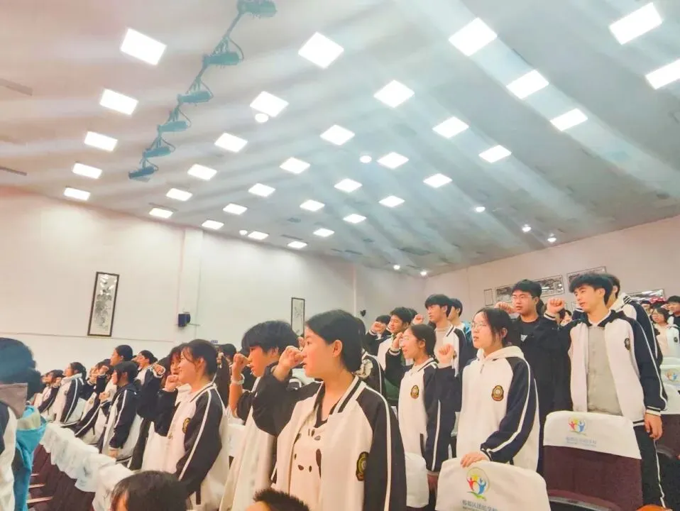 百日磨剑,逐梦中考——团结学校九年级誓师大会 第53张 百日磨剑,逐梦中考——团结学校九年级誓师大会 第53张