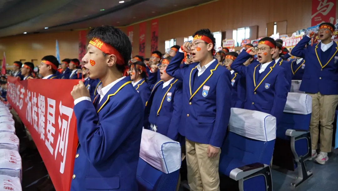 凤山学校初中部举行2026年中考百日誓师大会 第73张 凤山学校初中部举行2026年中考百日誓师大会 第73张