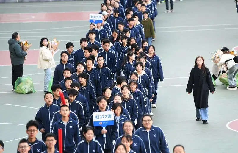 百廿文脉承薪火,百日砺剑赴中考|太原五中2026届初三中考百日筑梦活动圆满举行 第198张