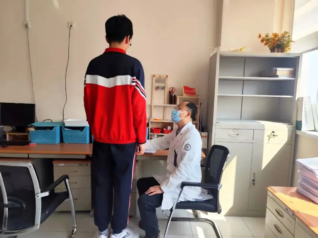 海滨人民医院完成1390名中考学生体检 第7张 海滨人民医院完成1390名中考学生体检 第7张