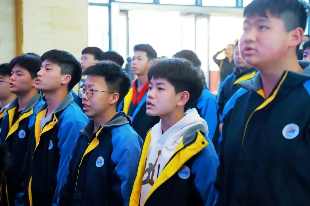 以青春之名,赴中考之约|长郡·浏阳实验学校2026届初三青春礼圆满举行 第14张 以青春之名,赴中考之约|长郡·浏阳实验学校2026届初三青春礼圆满举行 第14张