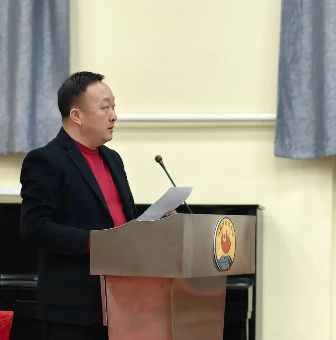 【二中幸福园・中考誓师】—— 山海关第二中学举行 2026 届初三百日誓师大会 第14张 【二中幸福园・中考誓师】—— 山海关第二中学举行 2026 届初三百日誓师大会 第14张
