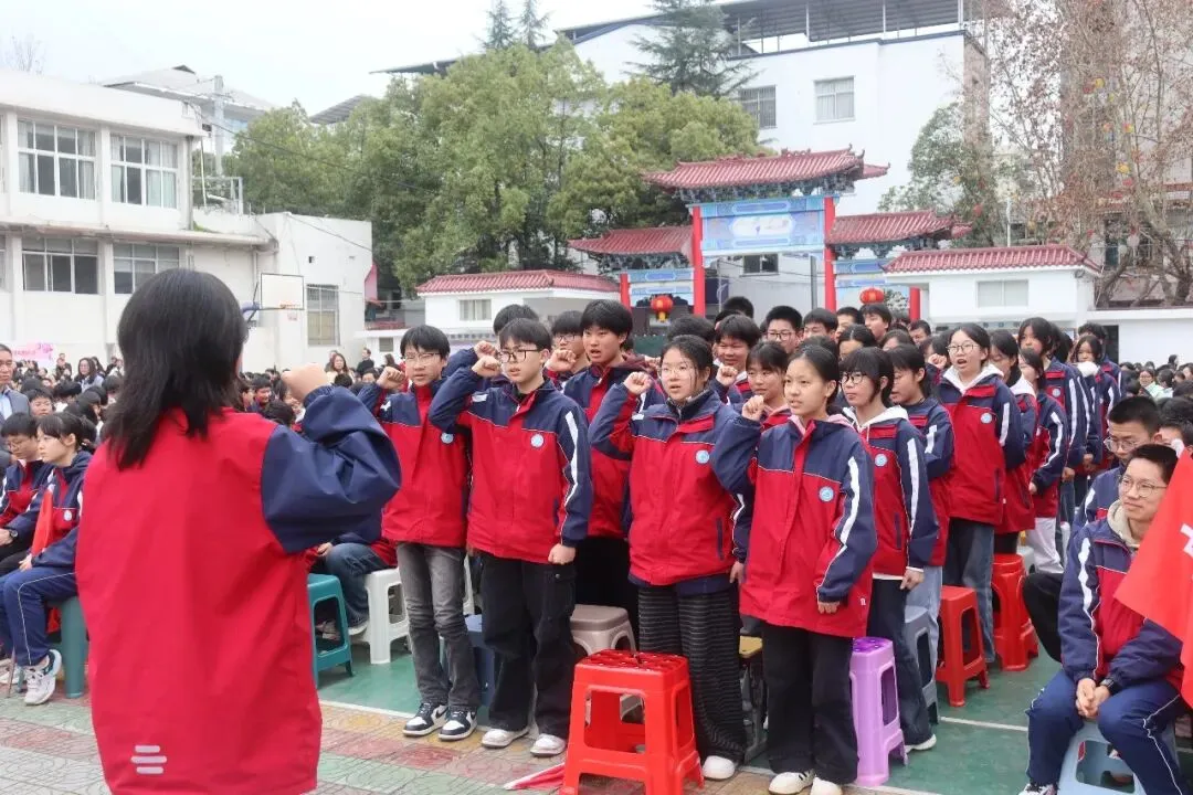 厉兵秣马迎中考,百日誓师振雄心——2026年春季学期开学典礼暨百日誓师大会 第21张