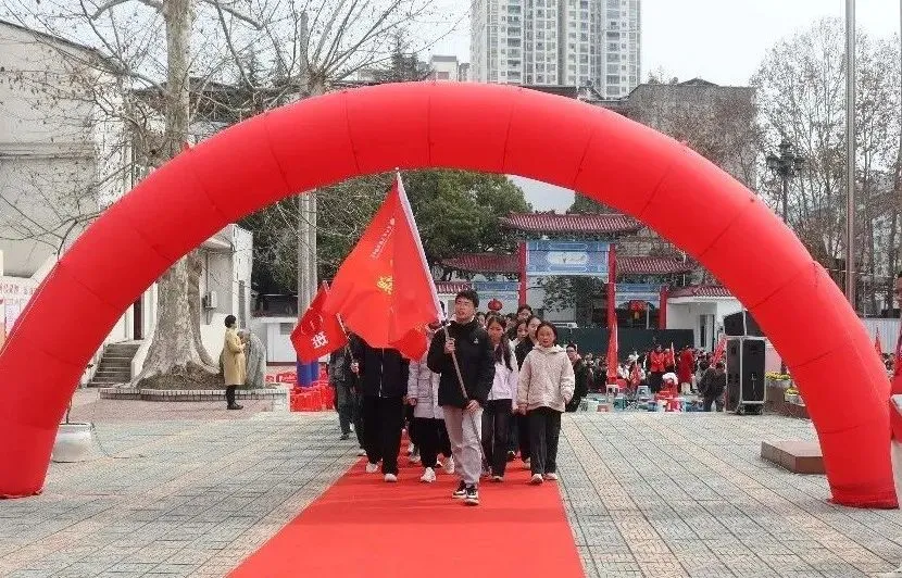 厉兵秣马迎中考,百日誓师振雄心——2026年春季学期开学典礼暨百日誓师大会 第44张