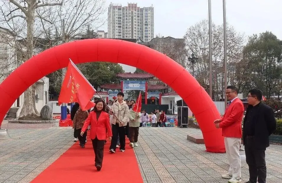 厉兵秣马迎中考,百日誓师振雄心——2026年春季学期开学典礼暨百日誓师大会 第51张