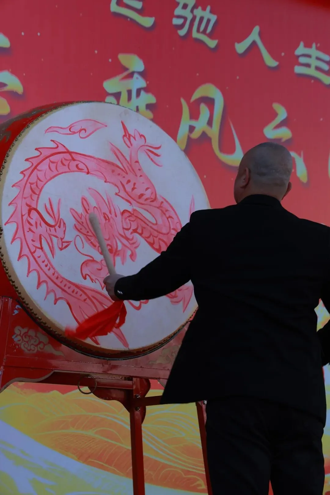 以梦为马,飞驰人生!我校隆重举行中考百日誓师大会-第63张图片-四季读书网