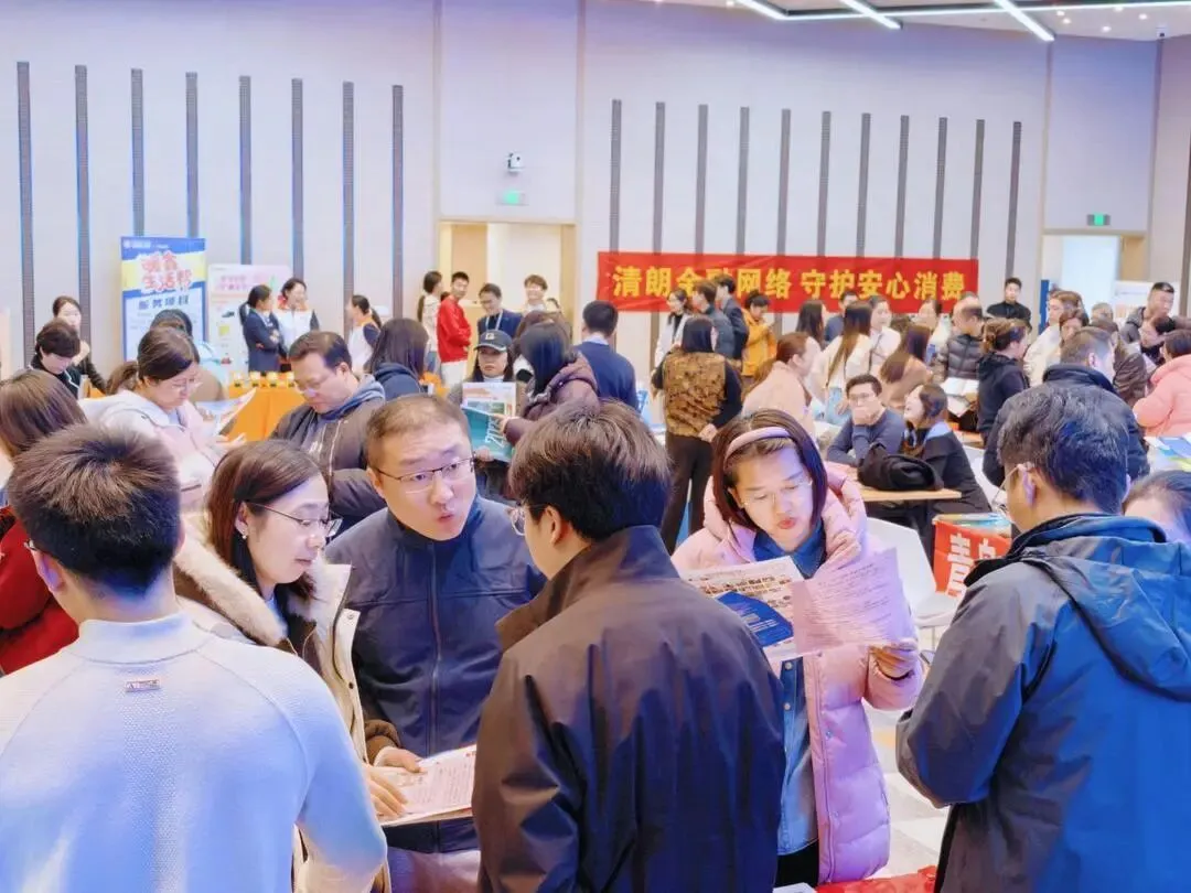 线上线下问中考!半岛中招会火热开局,携众高中全力助考中考季 第9张