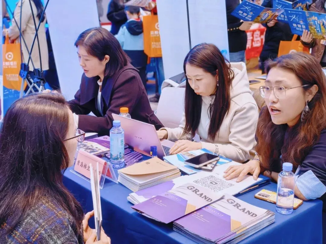 线上线下问中考!半岛中招会火热开局,携众高中全力助考中考季 第19张