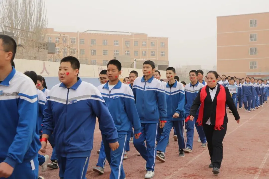 【中考动态】百日磨砺终亮剑 全力以赴定乾坤 —— 我校隆重举行2026届百日誓师大会 第13张