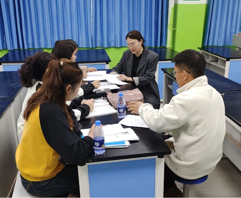 春风送暖助中考 送教巴楚促提升 第11张 春风送暖助中考 送教巴楚促提升 第11张