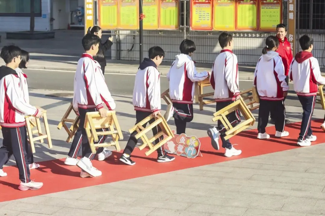 奋战百日·决胜中考 || 永定二中2026届九年级中考百日冲刺誓师大会-第43张图片-四季读书网