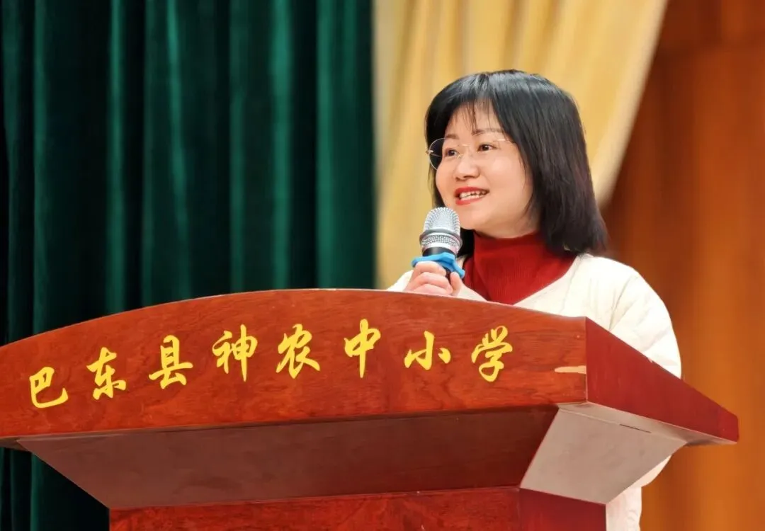 百日逐梦,决战中考!我校九年级中考百日誓师大会燃情启幕 第5张