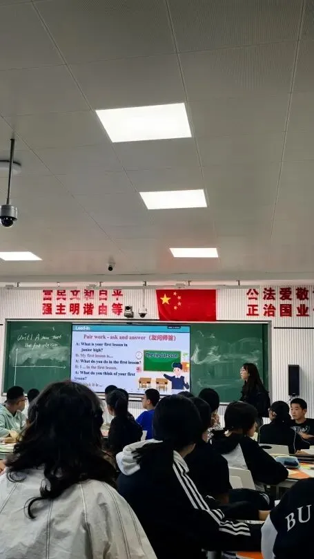 聚焦新教材,备战新中考——东胜区第二中学英语组半日深度教研活动侧记 第18张
