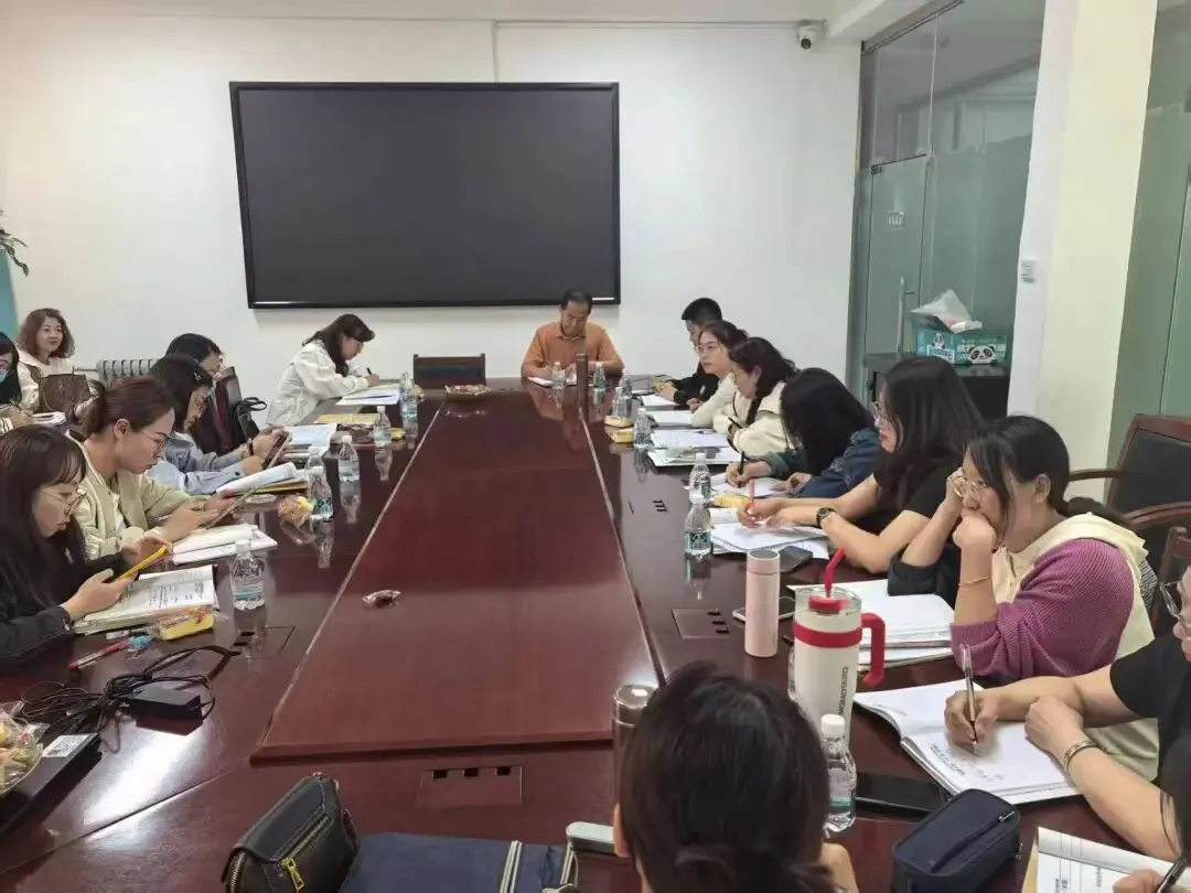聚焦新教材,备战新中考——东胜区第二中学英语组半日深度教研活动侧记 第19张