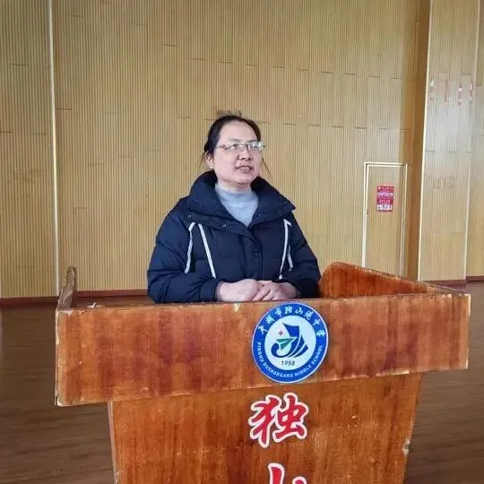 暖心教育|百日冲刺战中考 一鼓作气创辉煌 ---------独山港中学举行2026年百日誓师大会 第3张 暖心教育|百日冲刺战中考 一鼓作气创辉煌 ---------独山港中学举行2026年百日誓师大会 第3张