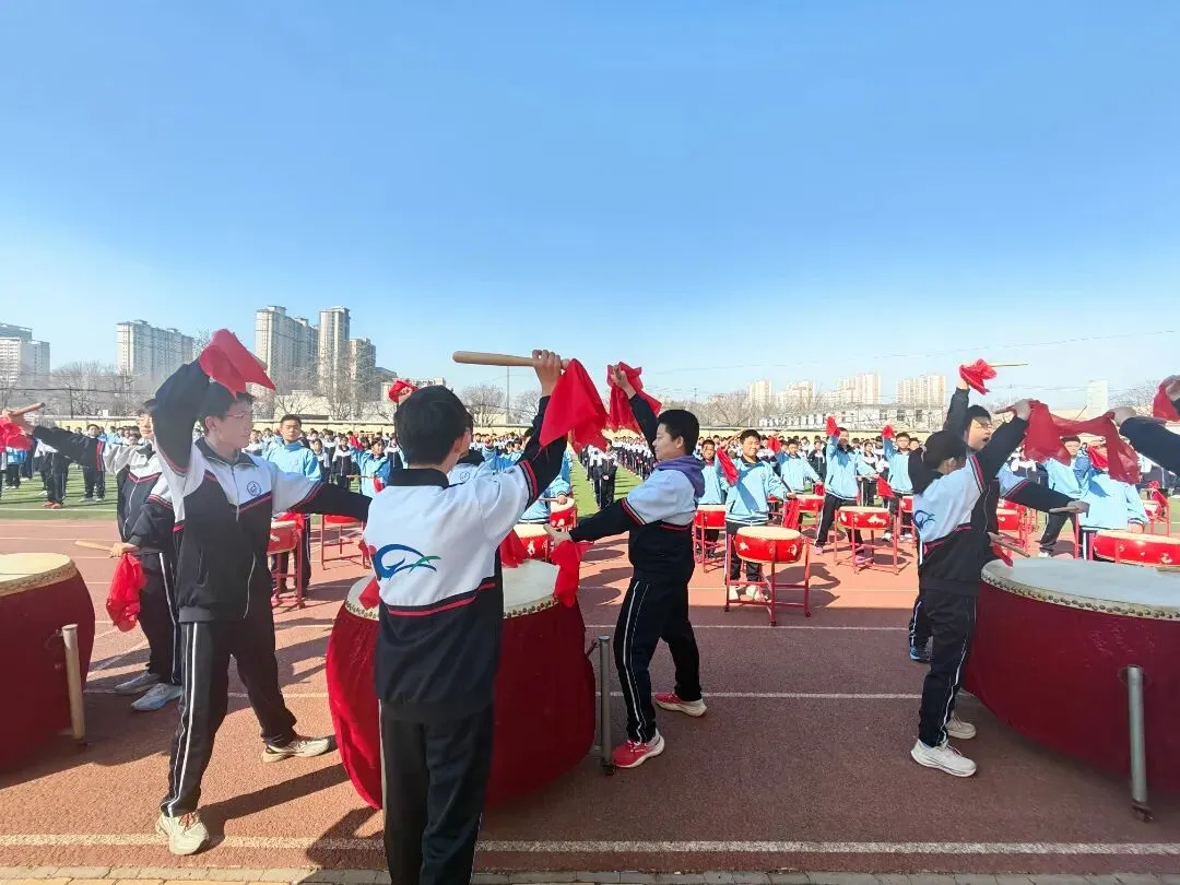 机关中学:百日誓师燃斗志 青春逐梦战中考 第3张