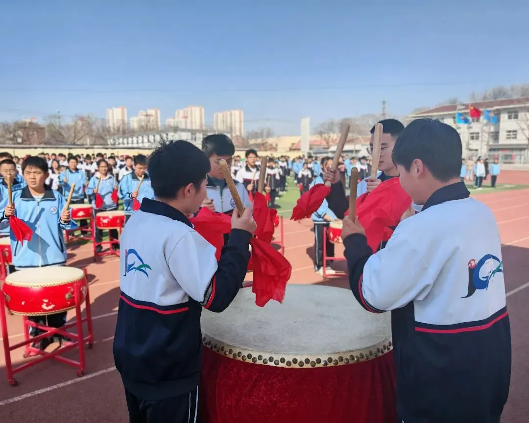 机关中学:百日誓师燃斗志 青春逐梦战中考 第4张