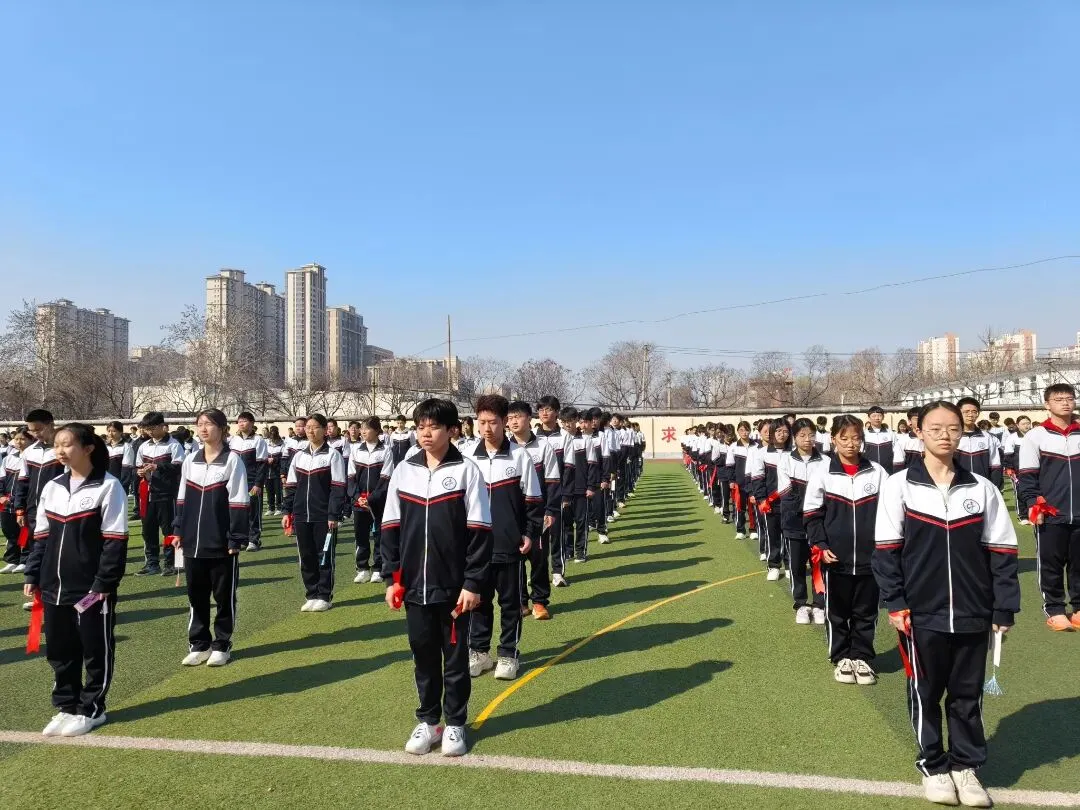 机关中学:百日誓师燃斗志 青春逐梦战中考 第12张