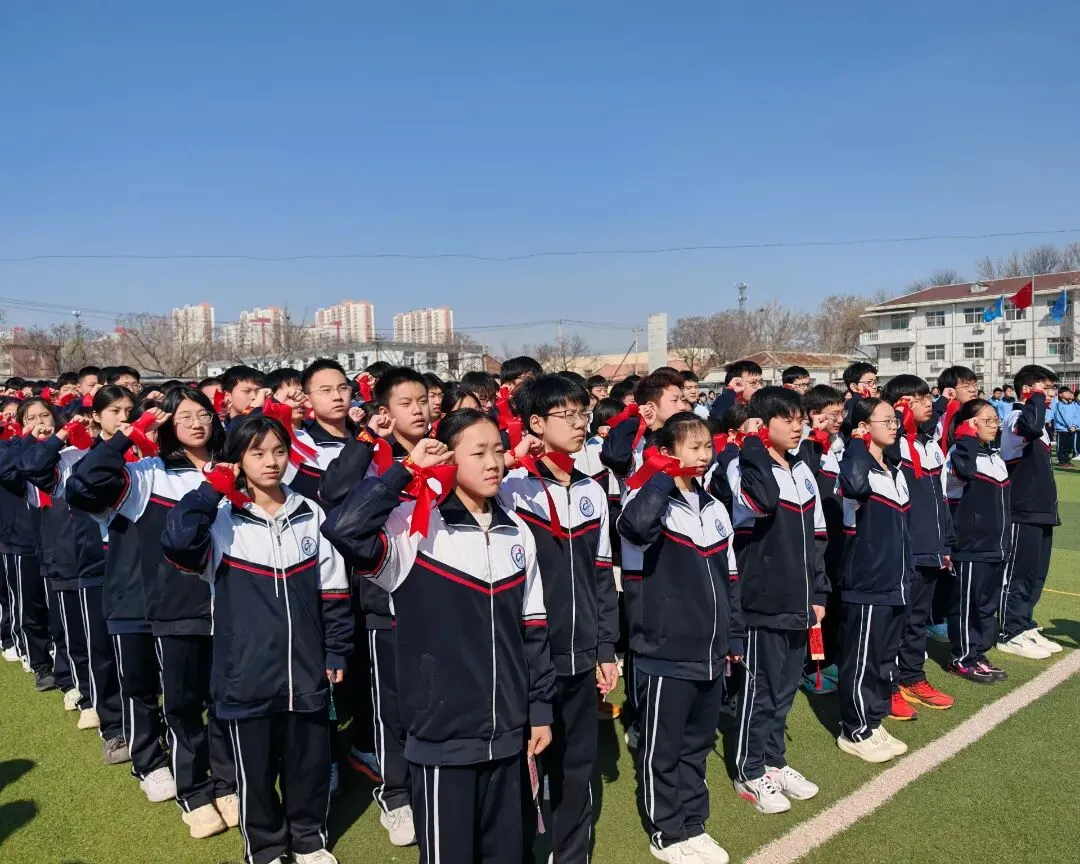 机关中学:百日誓师燃斗志 青春逐梦战中考 第15张