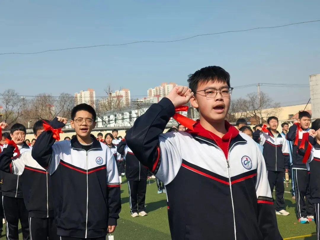 机关中学:百日誓师燃斗志 青春逐梦战中考 第20张