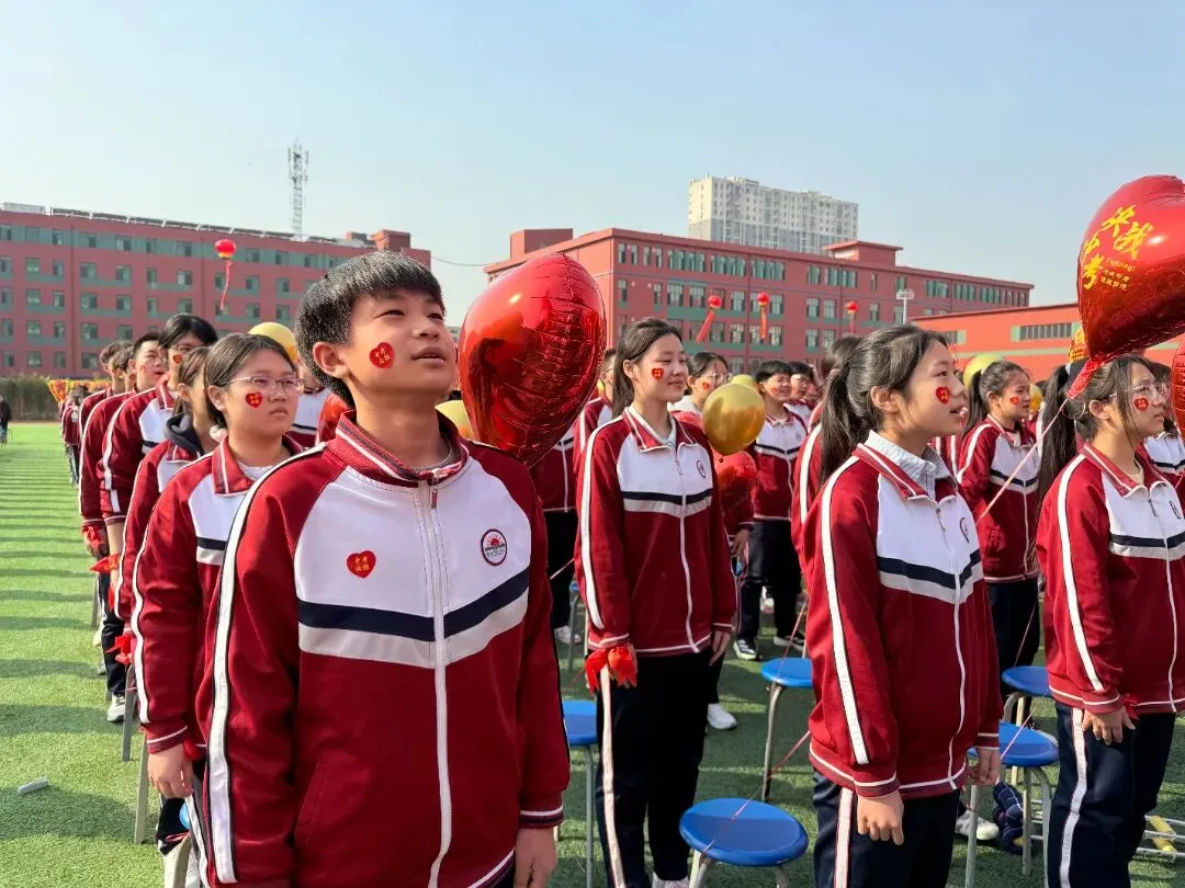 阳光燕山•校园动态——2026年中考百日誓师大会暨春季开学典礼-第6张图片-四季读书网