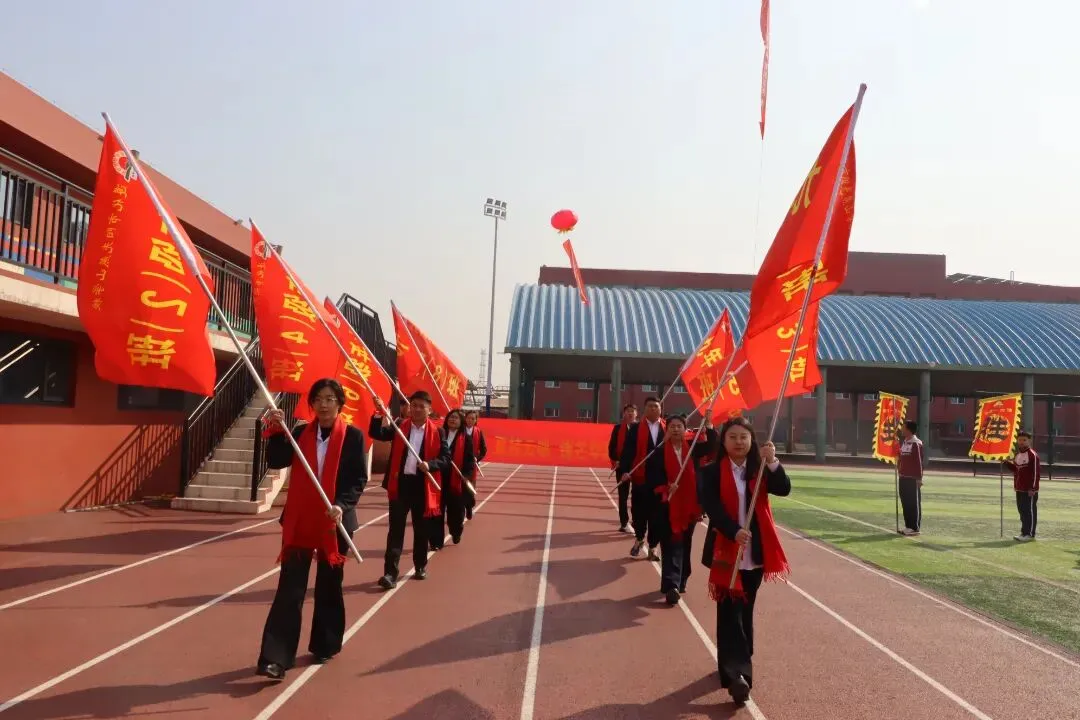 阳光燕山•校园动态——2026年中考百日誓师大会暨春季开学典礼-第31张图片-四季读书网