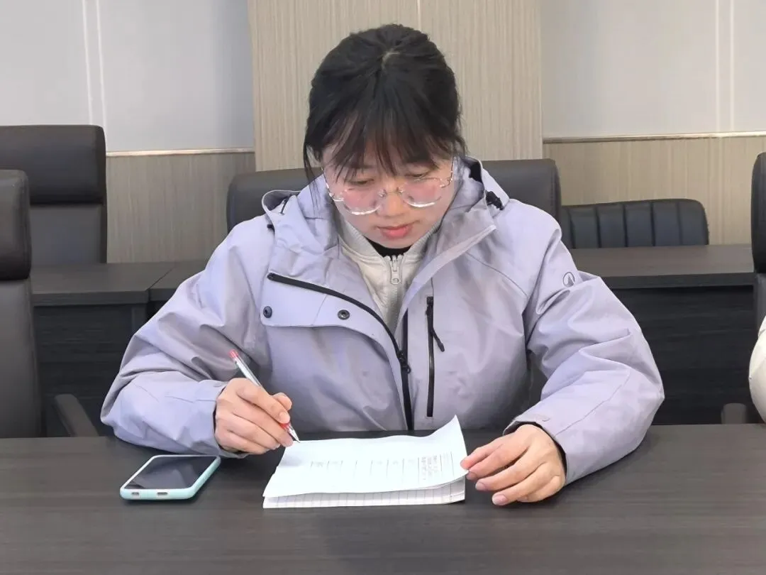 以模考促实战,精准分析迎高考 | 我校召开2026年高考第一次模拟考试质量分析会-第17张图片-四季读书网