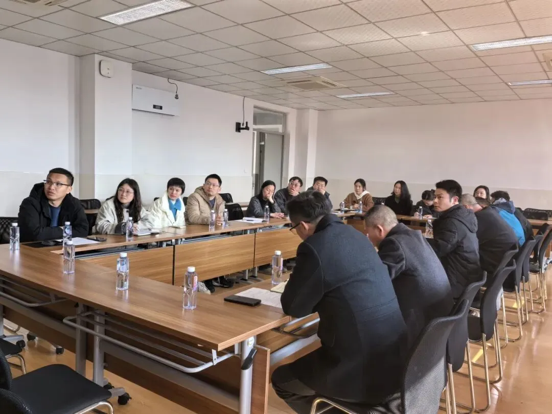 凝心聚力 冲刺中考——上师重固召开毕业班专题工作会议 第4张 凝心聚力 冲刺中考——上师重固召开毕业班专题工作会议 第4张